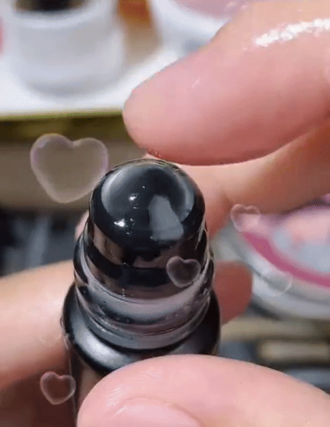 SKIK ESSENTIAL EYE ROLLER